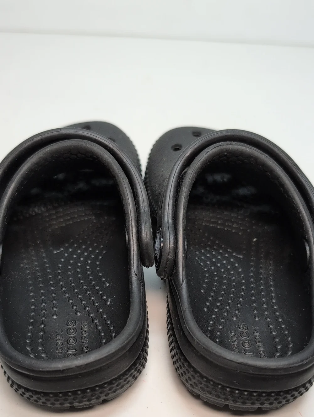 CROCS Kids Black Classic Clog Water Shoes child /toddler size 6